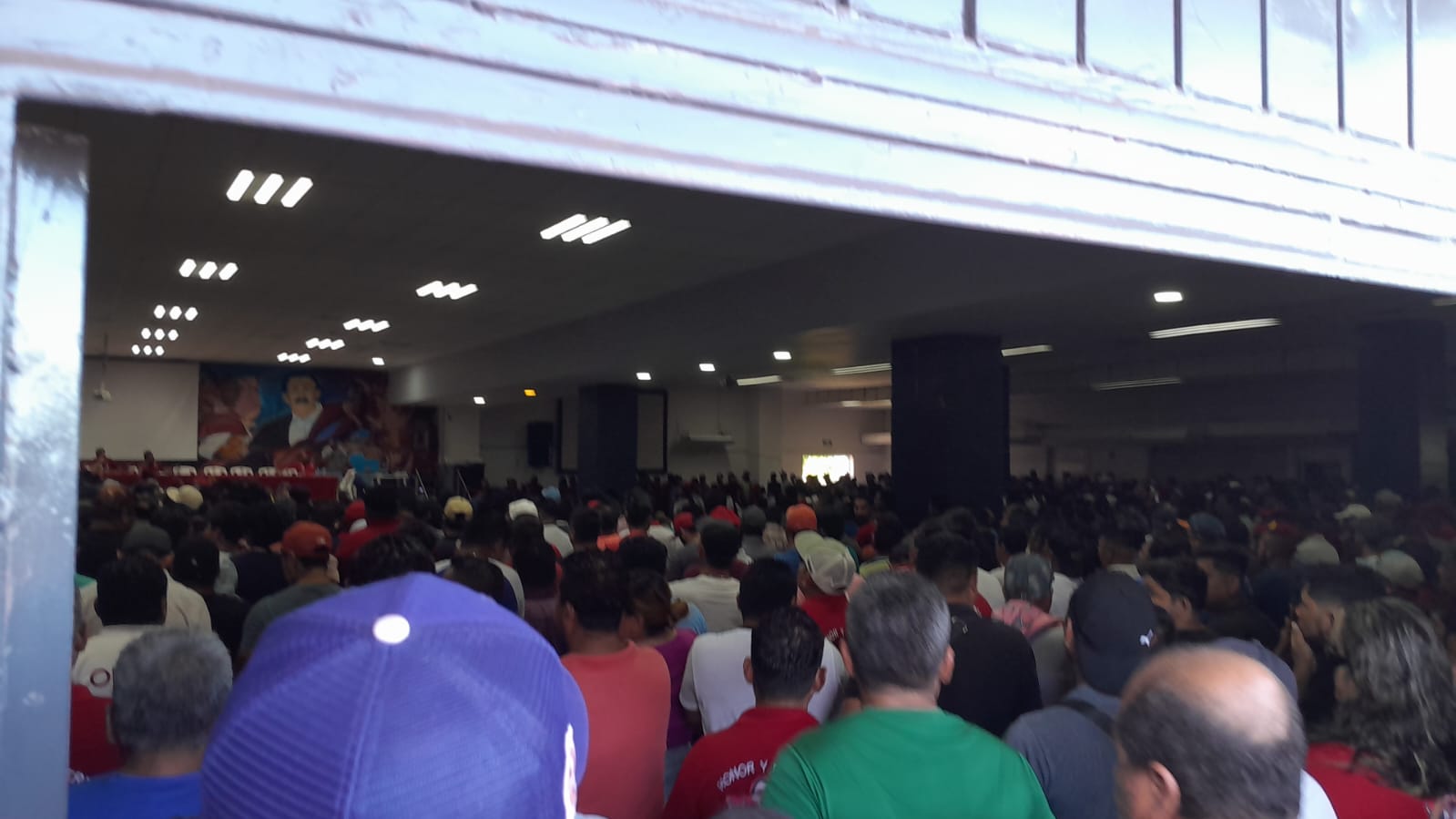 Disidentes Violan Acuerdo en ArcelorMittal México; se Niegan a Entregar Instalaciones en Michoacán Disidentes Violan Acuerdo en ArcelorMittal México; se Niegan a Entregar Instalaciones en Michoacán