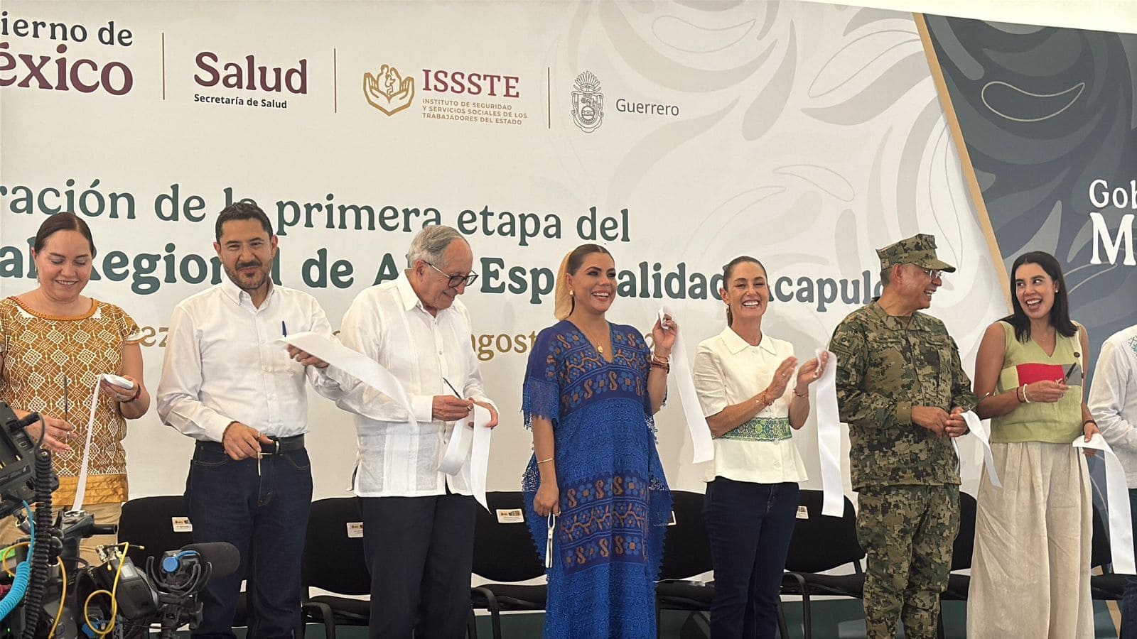 Reconoce Líder del SNTISSSTE, Apoyo de la Presidenta de México y del Director del ISSSTE Reconoce Líder del SNTISSSTE, Apoyo de la Presidenta de México y del Director del ISSSTE