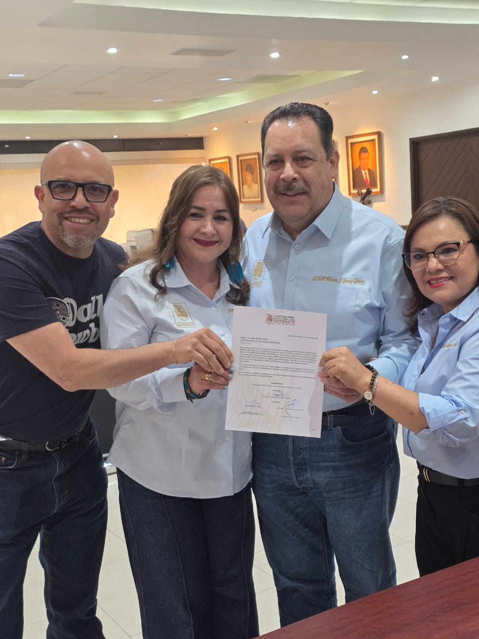 Roberto Gómez Gómez se Registra Como Candidato a la Dirigencia Nacional del SNTISSSTE