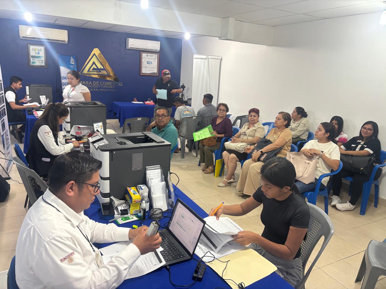 Desplegará SAT Oficina Móvil en 44 municipios de 27 Estados del País