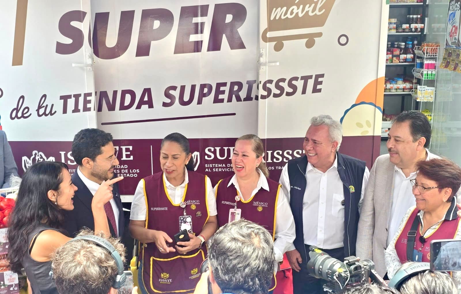 Inaugura SUPERISSSTE una Nueva Unidad Móvil; FSTSE Entrega en Comodato el Equipo
